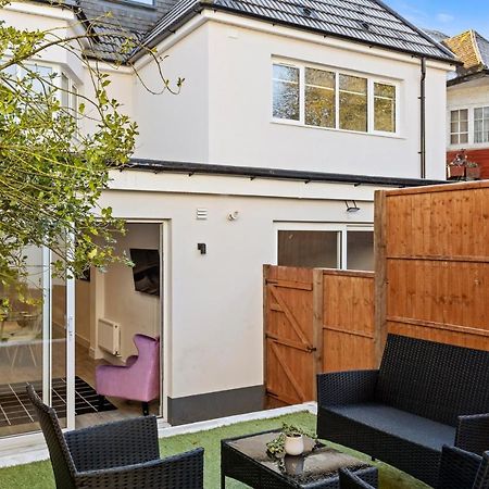 Star London Vivian Avenue 2-Bed Retreat With Garden Apartment The Hyde Exterior photo